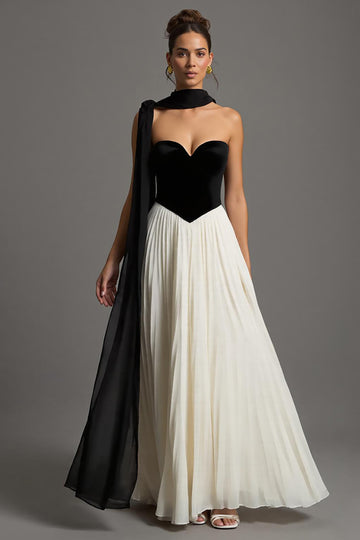 Noir et blanc Robe longue formelle en mousseline de soie